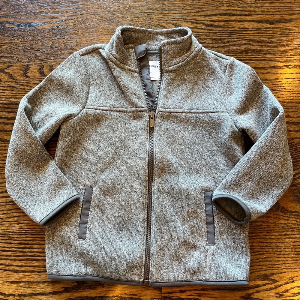 Old navy zip up jacket 5T gray